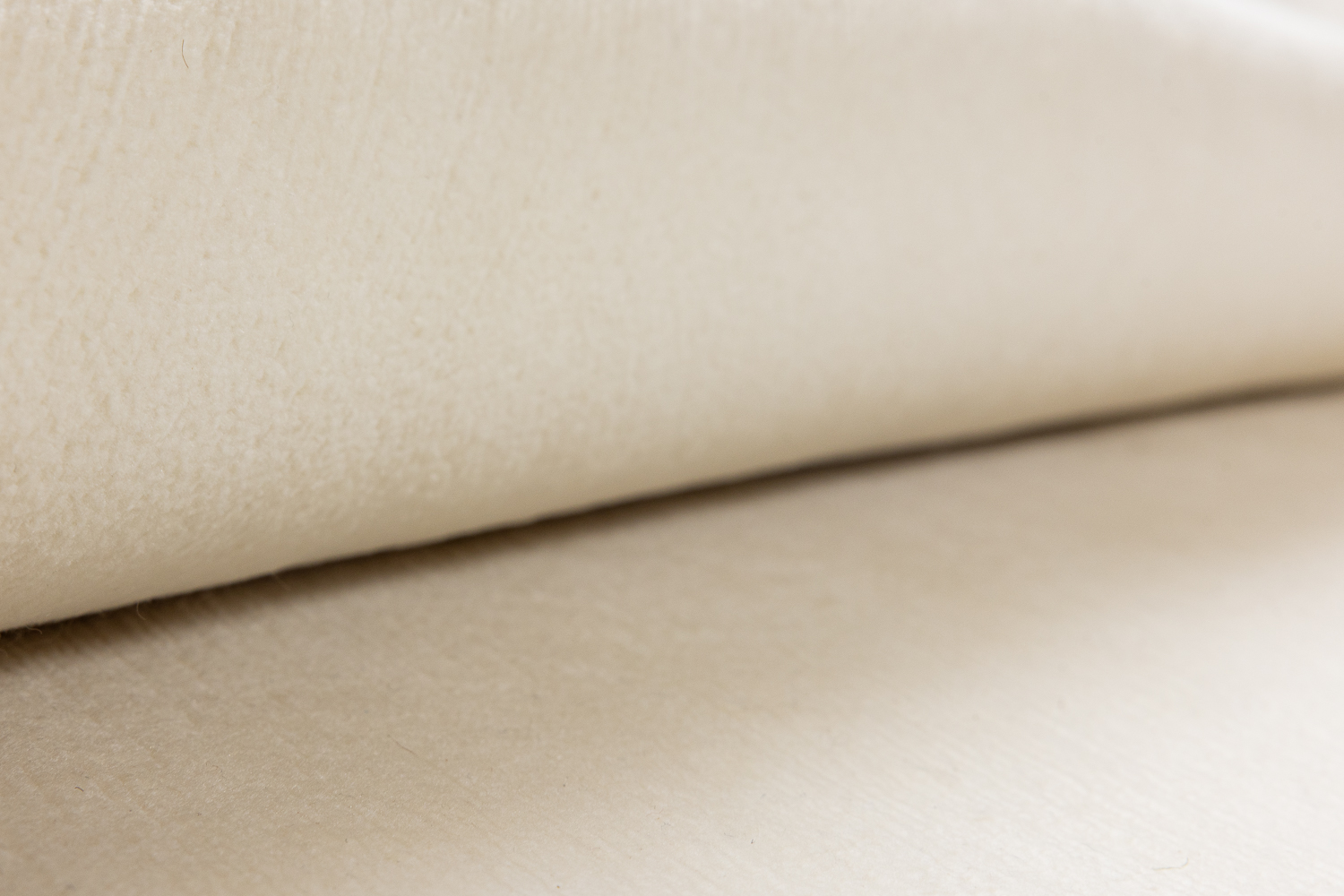 Ковёр Кашемир BLANC DE BLANCS Индия ART de VIVRE PLAIN-IVORY